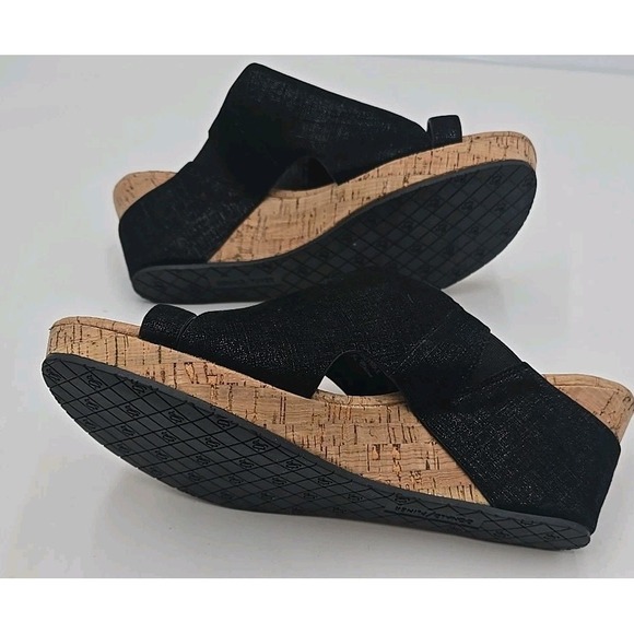 NEW Donald Pliner Gyer 10 Wedge Distressed Leather Black Metallic Sandal - Picture 8 of 12